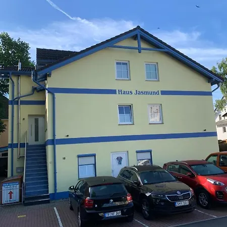 Haus Jasmund 1 Apartment *